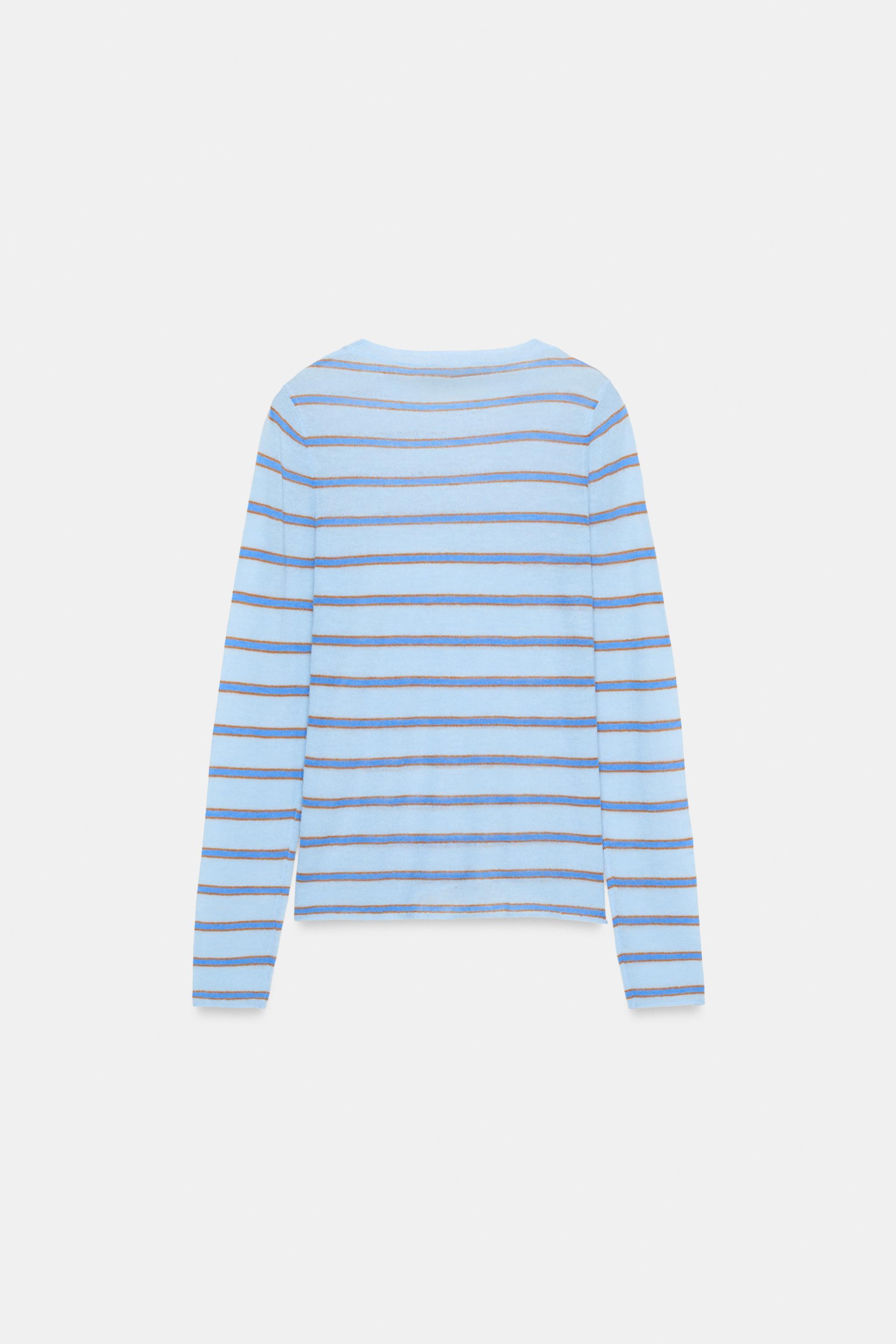 PULL AVEC LAINE À RAYURES